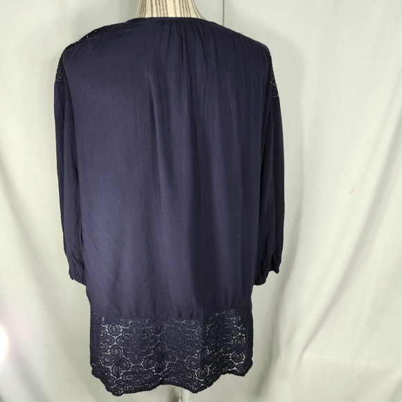 Stylus Navy Notched V Neck Lace Shoulders & Back Hem 3/4 Sleeve BOHO Top Large - Picture 5 of 12